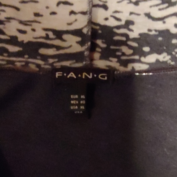 Top - Picture 3 of 4